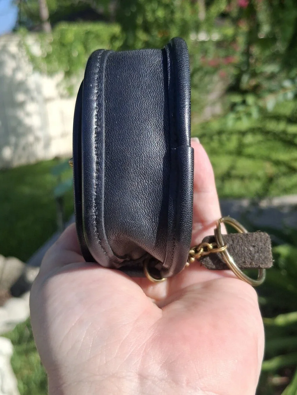 Vintage 90's Coach Black Leather Mini City Key Fob Coin Purse #7105